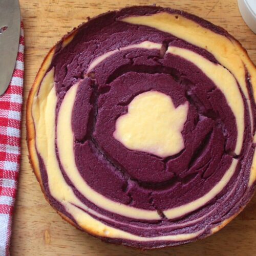 keto berry swirl cheesecake