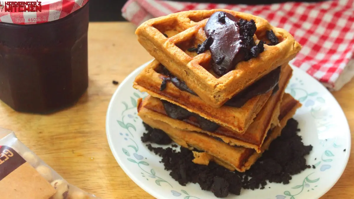 almond and coconut flour waffles