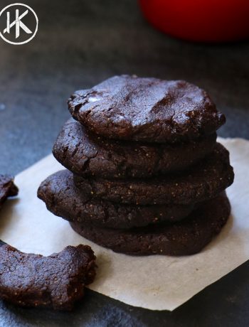 Keto double chocolate chip cookies
