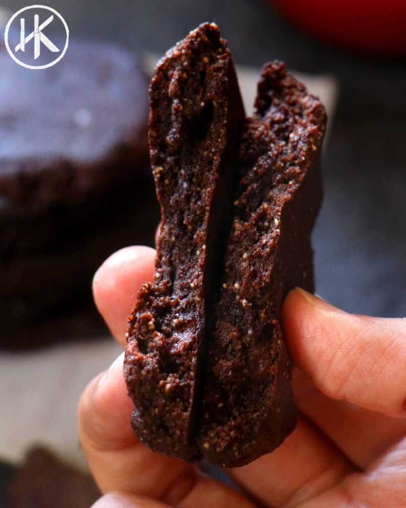 Keto double chocolate chip cookies