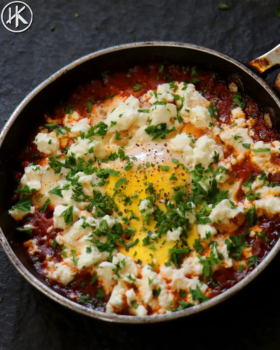 5 Ingredient Keto Shakshuka