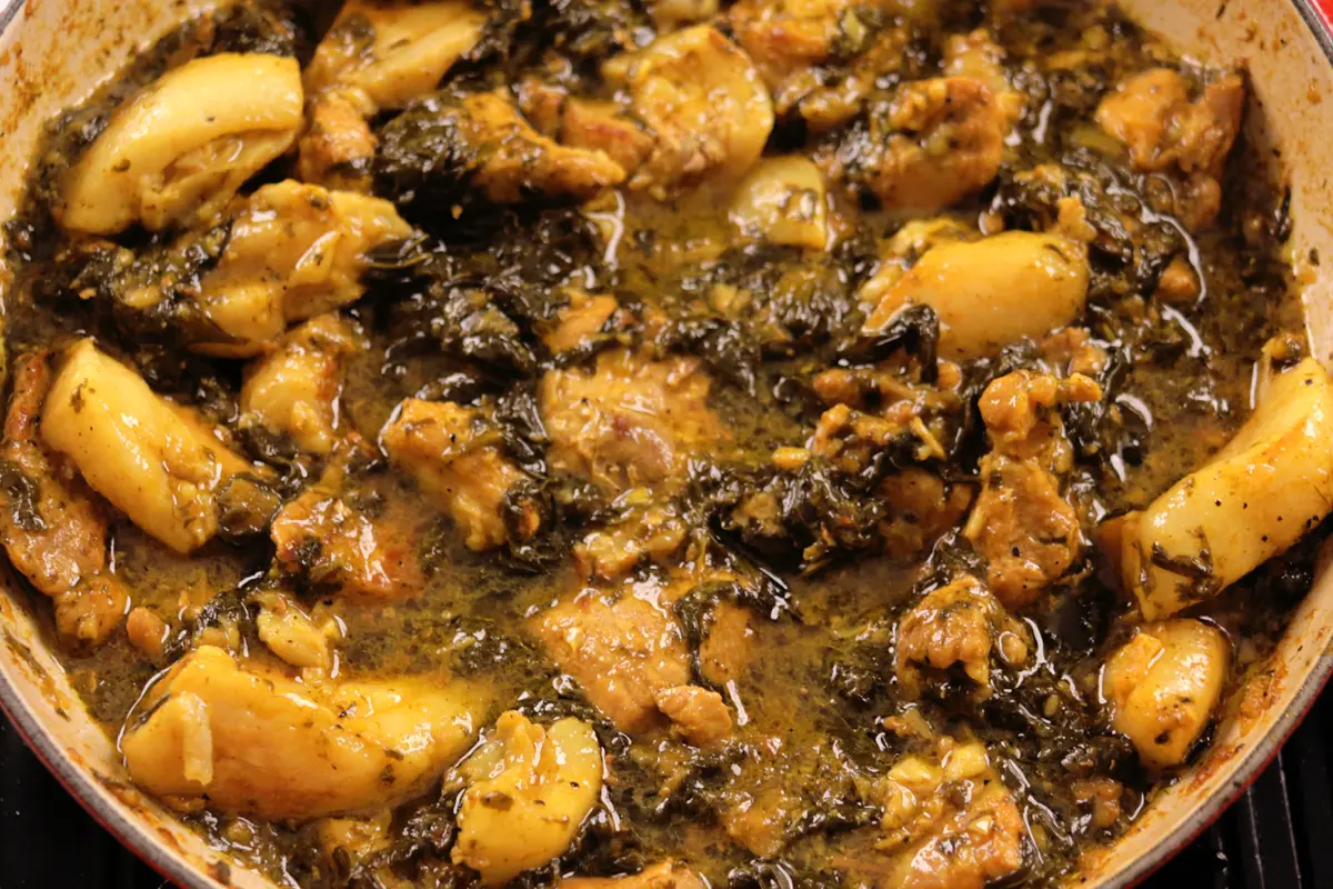 Pork roselle in a pot